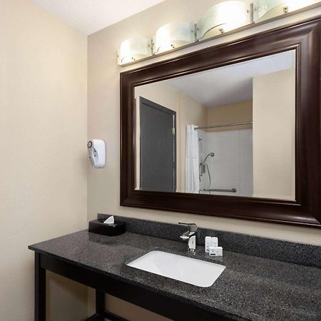 Baymont By Wyndham Copley Akron Buitenkant foto